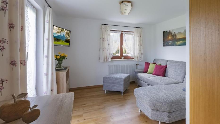 Gaestehaus Hillebrand Apartamento *