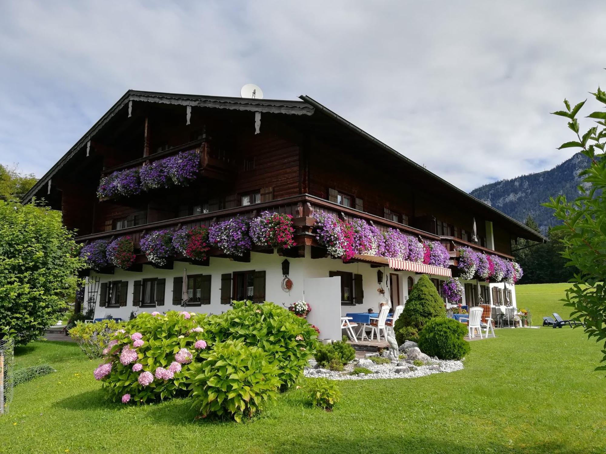 Gaestehaus Hillebrand Apartment *